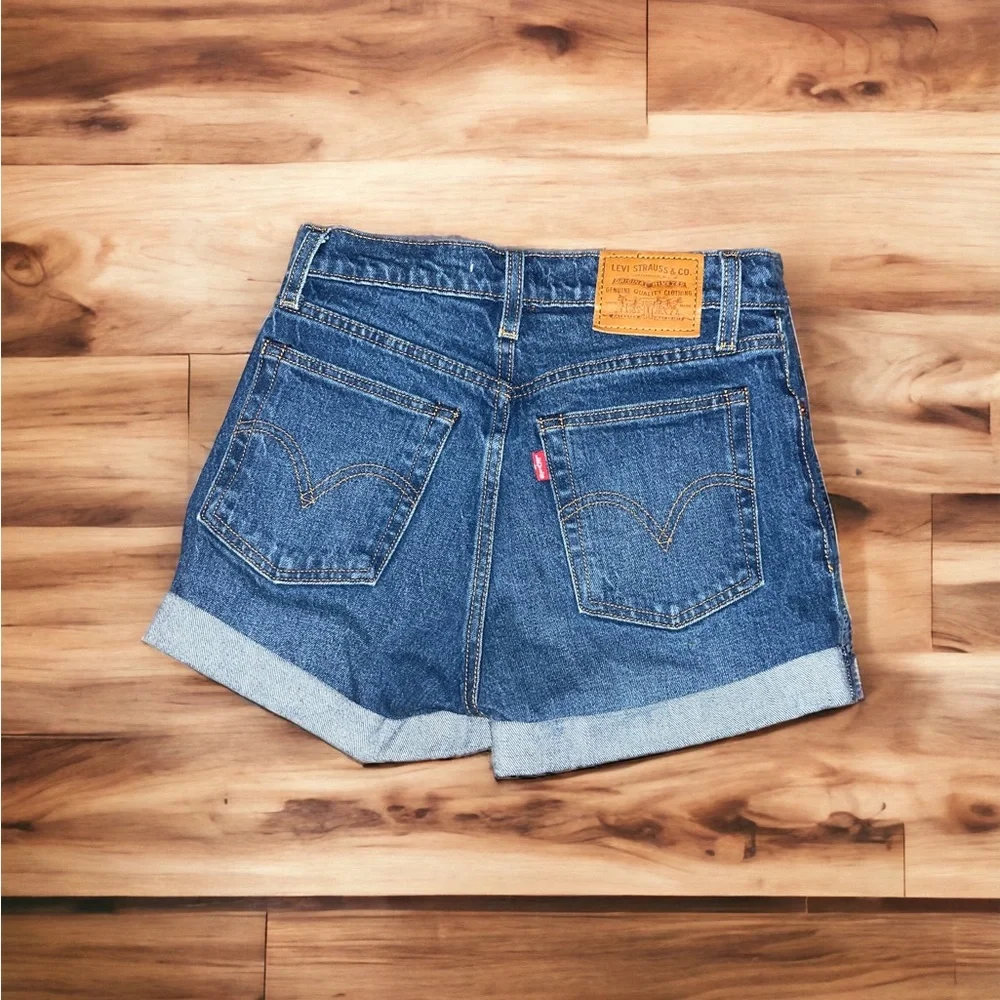 Levi Wedgie Short W25 - Picture 2 of 2